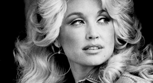 Dolly Parton � morta a 80 anni: addio alla regina del country